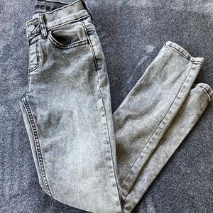Grey Light Wash Faded Jeans - Kids size 12 slim